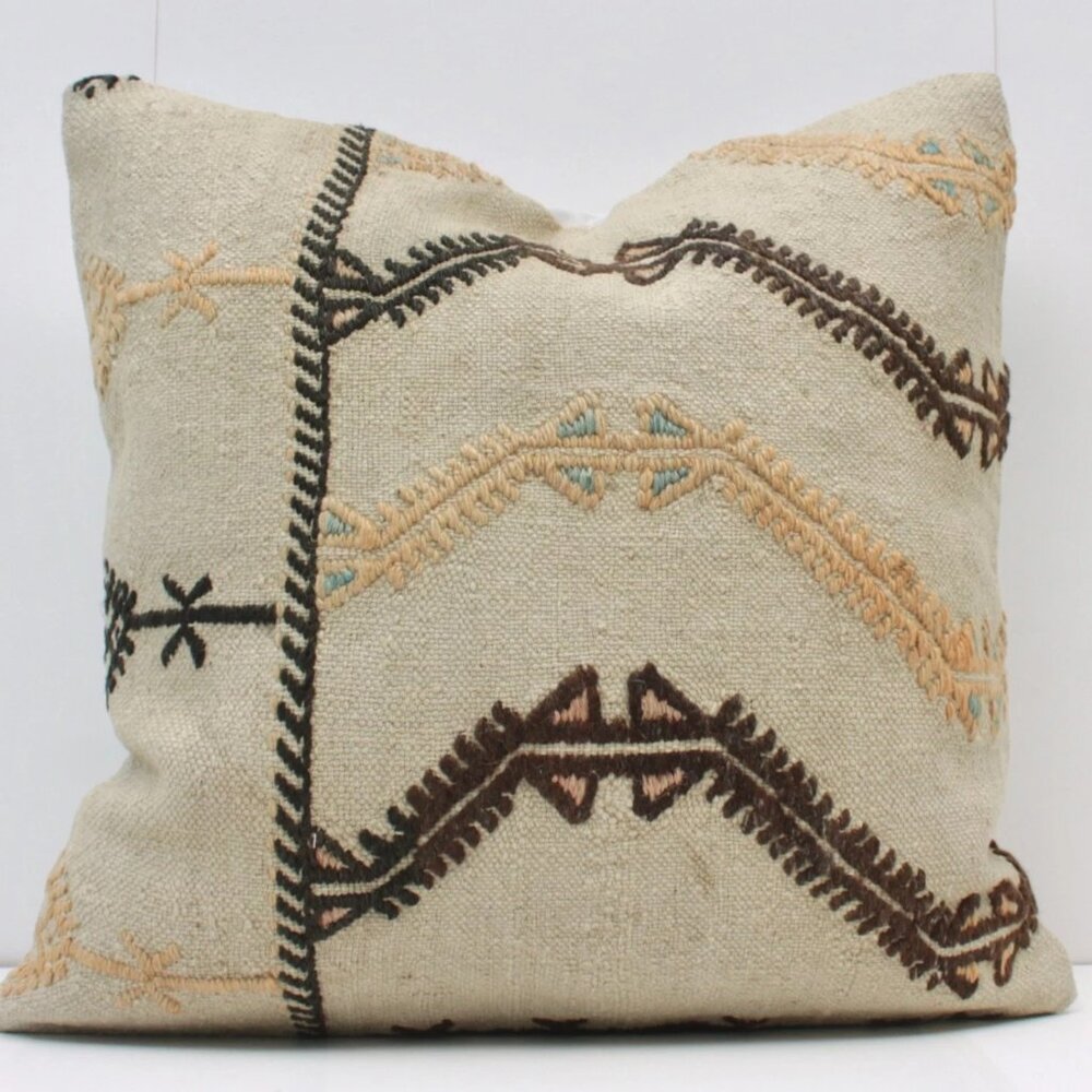 20" Vintage Turkish Anatolian Kilim Cicim Embroidered Pillow Cover